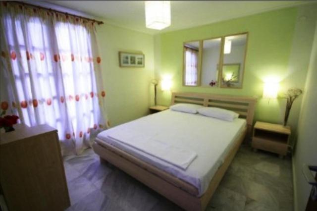 Nefeli Seaside Apartments Polychrono Room photo